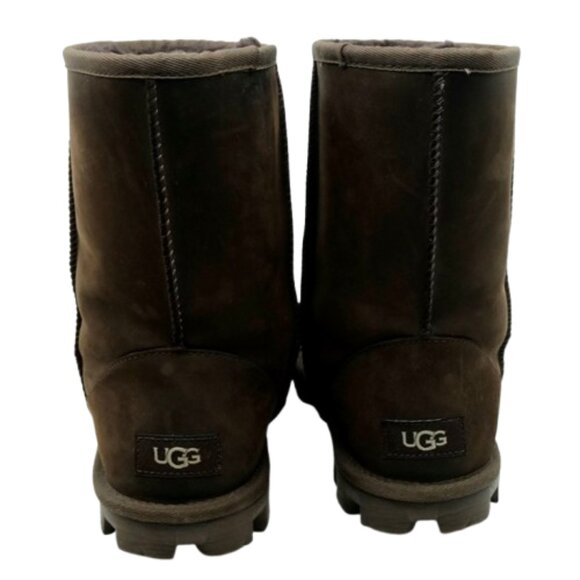 UGG~Essential Short Classic~CHOCOLATE BROWN SHEARLING SUEDE WOMEN'S BOOTS~SZ 8 - Picture 3 of 5